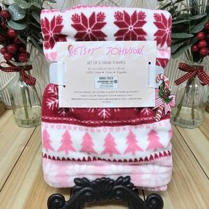 Betsey Johnson Christmas Hand Towels